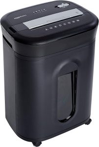 AmazonBasics 15-Sheet Cross-Cut Paper, CD Credit Card Office Shredder