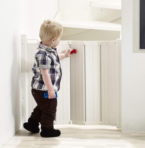 BabyDan Guard Me Retractable Safety Gate