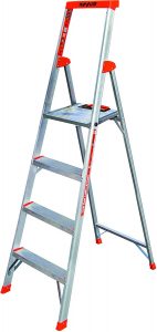 4 step ladder with handrail