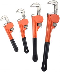 The 4 Pcs With Pipe Wrench Set From Goplus 
